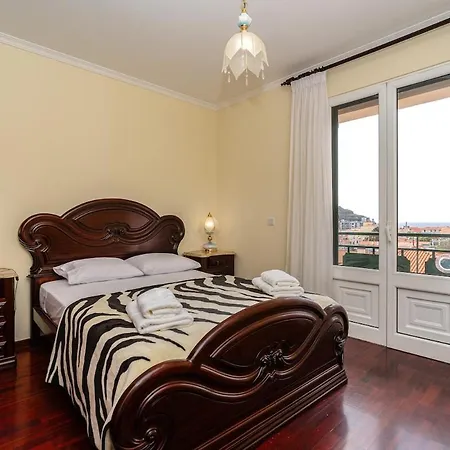 Bela Vale Nº4 Ribeira Brava