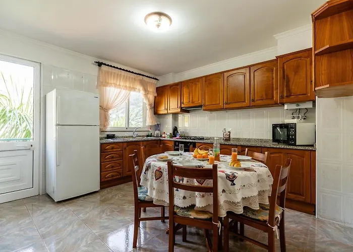 Bela Vale Nº4 * Ribeira Brava